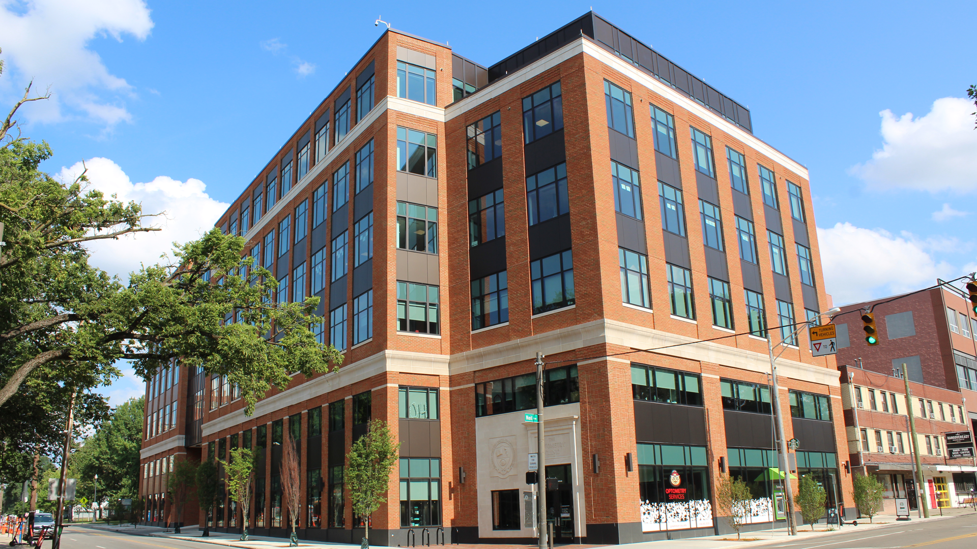 Optometry Clinic and Health Sciences Faculty Office Building