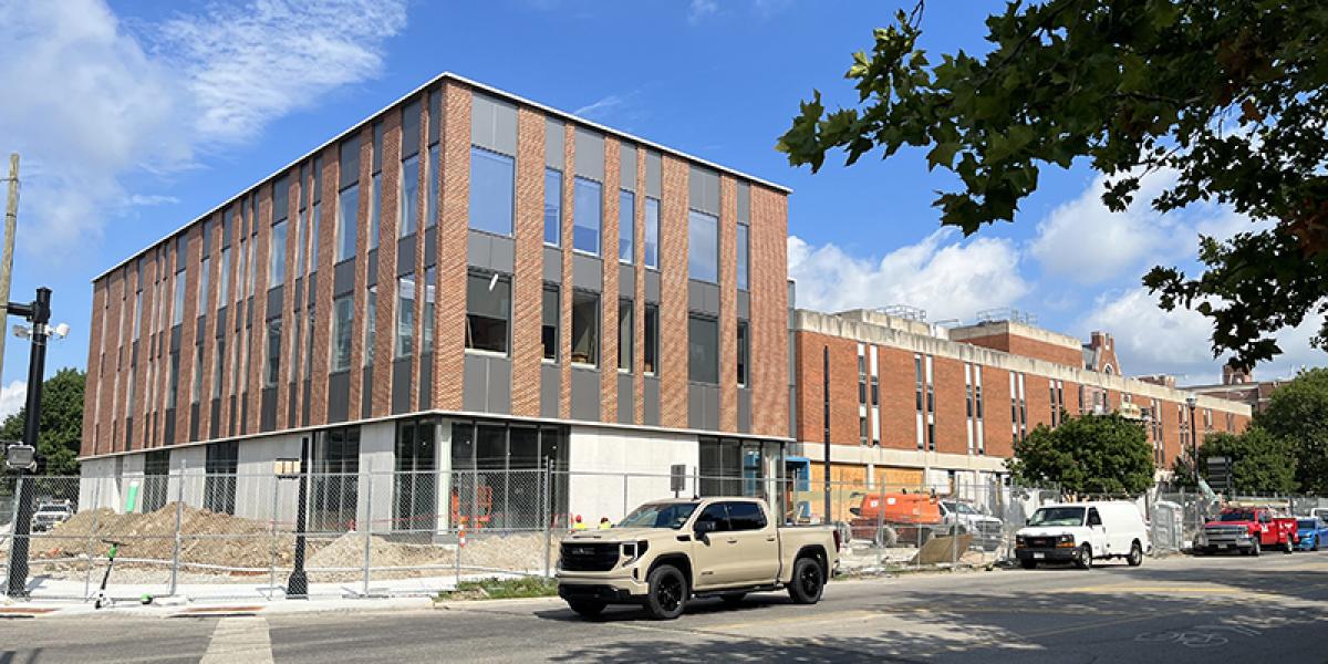 Heminger Hall Exterior Picture