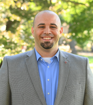 Loren Brockway headshot